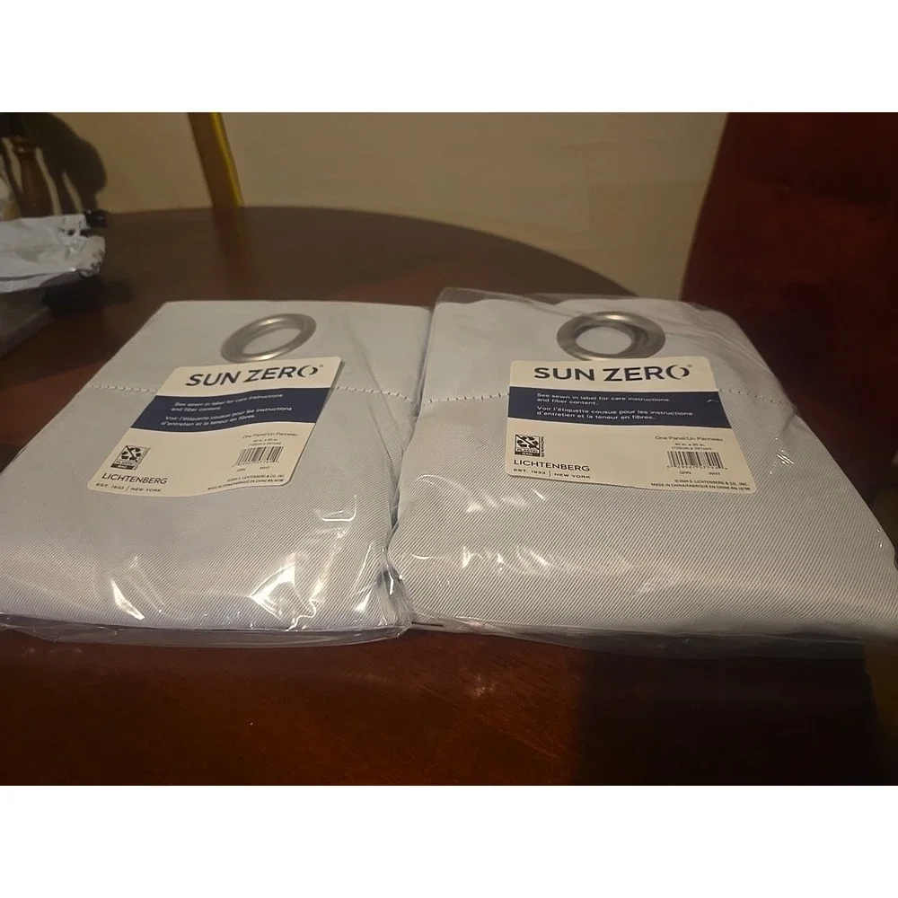 SET OF 2 Sun Zero Preston 40